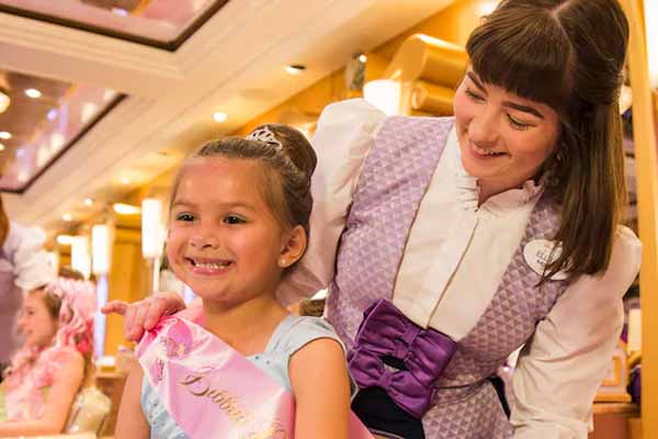 Disney Fantasy Gallery Image